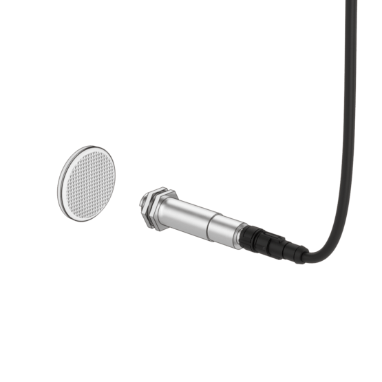 Part M18 PNP Retro-Reflective Photo-Electric Sensor (Sn = 2500 mm) image